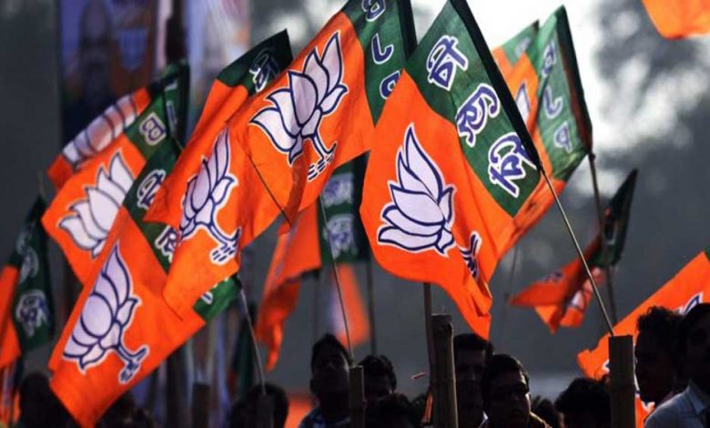 Mad rush among Congress, JMM MLAs in Jharkhand to join BJP.