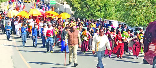 Leh accords grand reception to ‘Pad Yatra for World Peace’