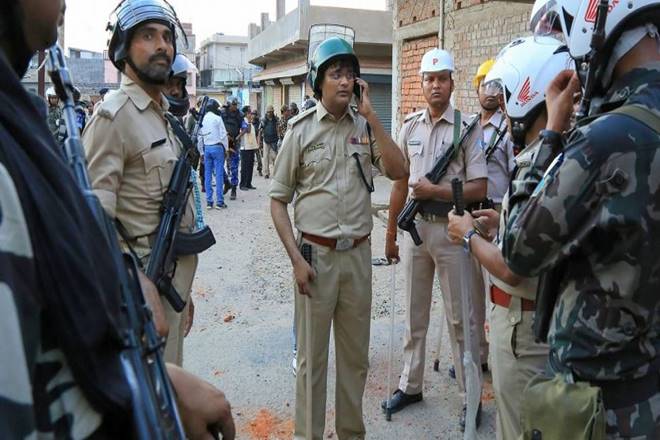 Ranchi: Anti-lynching protest turns violent as mob tries to set college bus on fire; FIR lodged, 6 arrested