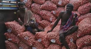 Onion Theft in Bihar After Its Price Soars