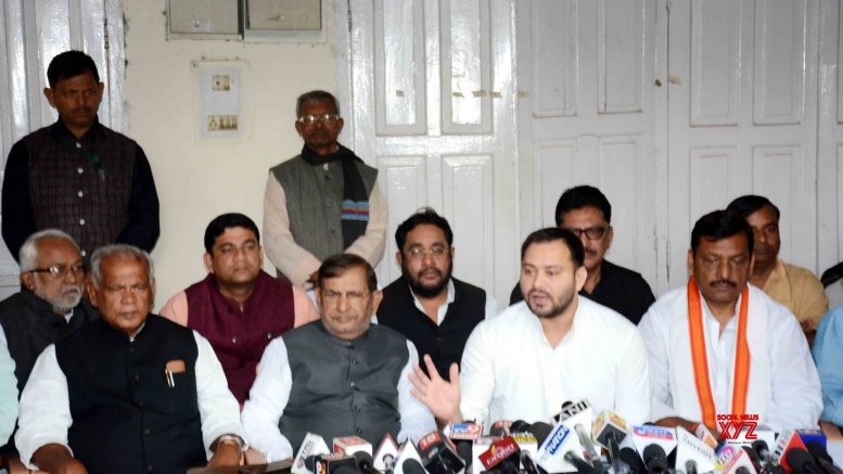 Bihar: Oppn alliance fights for seats ahead of polls.