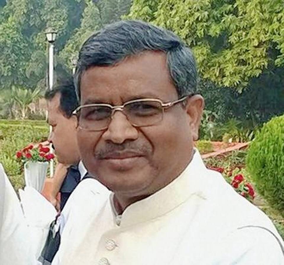 Former Jharkhand CM Babulal Marandi may merge party with BJP.