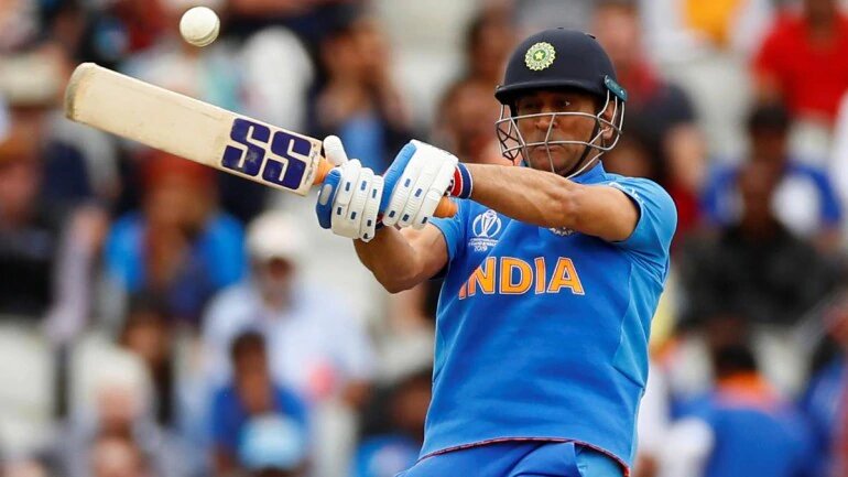 MS Dhoni middled almost every ball: Jharkhand coach pleasantly surprised.