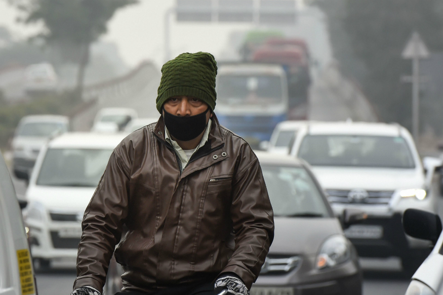 Over 20 Trains Delayed Due to Low Visibility, Schools Shut in Patna till Jan 5 Amid Cold Wave.